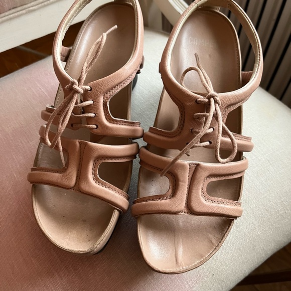 Amazing blush Camper platform sandals, great condition, size 38/8. - Picture 3 of 16